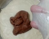 Foto langkah ke 2 dari resep Orange Peel Choco Sourdough Bread (Open Bake Method).