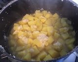 Une image de l'étape 3 de Pommes de terre gratinées au pecorino,ail et persil.