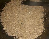 A picture of step 2 of Cheesy ground beef pasta.