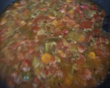 Foto del paso 3 de la receta: Albóndigas de pollo con fideos cristal y salsa de verduras
