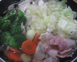 A picture of step 2 of Our Family's Popular Cheese Hot Pot.