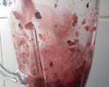 Foto del paso 2 de la receta: Granizado de arándanos y frutillas