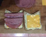 Foto langkah ke 6 dari resep Croque Monsieur & Croque Madame.