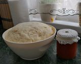 Barackos és szilvás kifli recept fázis 2 fotója