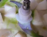 Hình bước làm 2 của món Smoothie sữa hạt cải bó xôi (rau chân vịt)