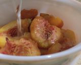 A picture of step 8 of Canned Peaches.