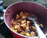 A picture of step 4 of Paneer yakhni pulao.
