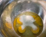 Une image de l'étape 1 de Gâteau aux pommes, poires, cannelle et mascarpone.