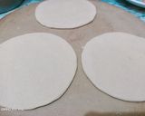 A picture of step 1 of Mooli ka paratha.