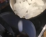 A picture of step 5 of Southern Iced Sweet Tea.