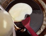 A picture of step 2 of Brownie cake.