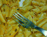 Foto del paso 1 de la receta: Fideos con salsa rosa