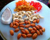 A picture of step 2 of Lauki halwa / dudhi halwa (bottle gourd halwa).
