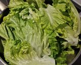 A picture of step 2 of Sauteed Lettuce.