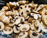 A picture of step 5 of Crockpot Mushroom 🍄 London Broil 🥩.