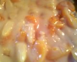 A picture of step 3 of sunshine 's fruit pie.