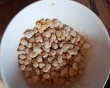 Tejfölös bableves tárkonnyal recept fázis 4 fotója