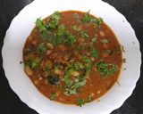A picture of step 6 of Black eyed peas masala.