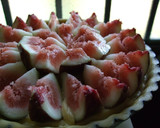A picture of step 4 of Fig Tart.