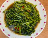 Foto langkah ke 2 dari resep Tumis kangkung orang malas.