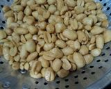 Foto langkah ke 6 dari resep Kacang Bawang Gurih.