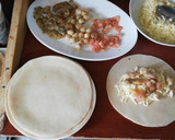 Foto del paso 2 de la receta: Empanadas fritas de queso, machas, ostiones, camarones