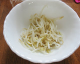 A picture of step 2 of Bean Sprouts and Bacon Grill with Butter.