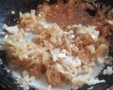 Foto del paso 1 de la receta: Tallarines con curry rústico y seitán veganos♡