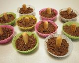 A picture of step 2 of Crunchy Chocolate Mushrooms.