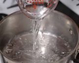 A picture of step 4 of Kesar Rasgulla.