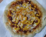 Foto langkah ke 5 dari resep Pizza Bolognese.
