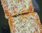 A picture of step 4 of Hot And Spicy Garlic Bread.