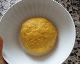 Foto del passaggio 3 della ricetta Bomboloni freschi e leggeri alla crema di fragole