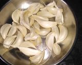 রসুন ভর্তা (rosun bharta recipe in Bengali) রেসিপির ধাপ 1 ছবি