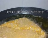 Foto langkah ke 3 dari resep Bread Pocket Seafood Tom Yum.