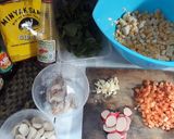 Foto langkah ke 1 dari resep Tumis jagung muda kemangi.