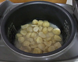 A picture of step 3 of Simple But Delicious Chestnut Rice.
