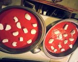 A picture of step 1 of Marshmallow cake.