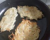 Hình bước làm 4 của món Bánh khoai rán