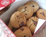 A picture of step 13 of Peanut Butter & Chocolate Cookies.