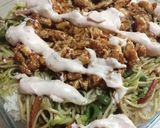 A picture of step 6 of Singaporian rice.