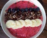 A picture of step 3 of Tropical smoothie bowl.