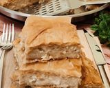 Φωτογραφία βήματος 6 της συνταγής Τυρόπιτα με τραχανά και γαλοτύρι