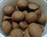 A picture of step 10 of Easy Crispy Cookies [Plain & Chocolate].