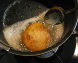 A picture of step 4 of "Crab" Cakes with Tuna and Cheese.