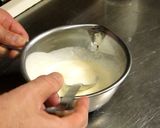 A picture of step 3 of Caesar Salad.