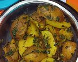 A picture of step 4 of Methi with baby potato dry veg.