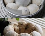 A picture of step 5 of Made with Chewy Shiratamako! Chocolate Chip Wreath Bread.