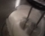 Foto del paso 2 de la receta: Formas de merengue de vainilla y plátano