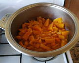 Foto del paso 9 de la receta: Crema de zanahoria y calabaza con zumo de naranja